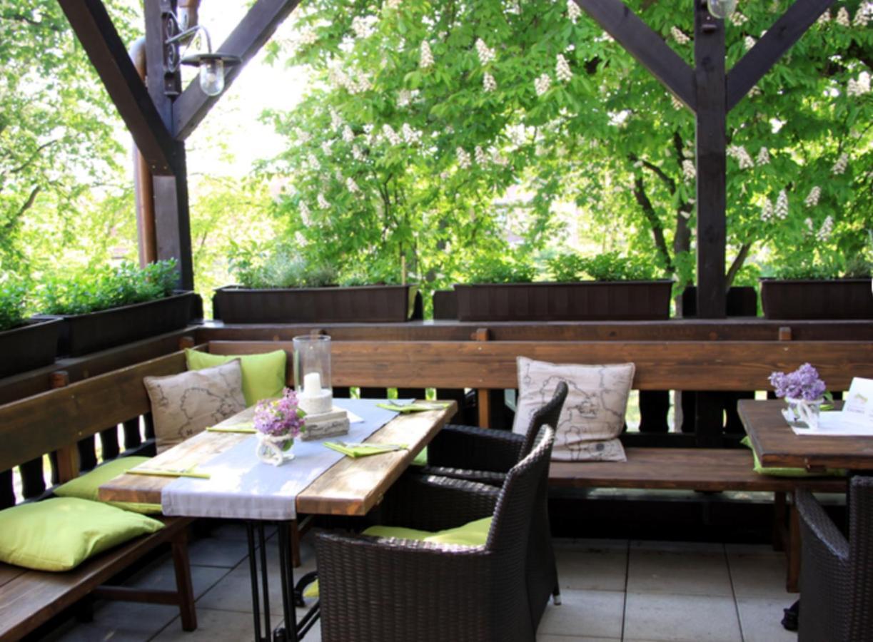 Hotel Promenadenhof Weissensee  Экстерьер фото