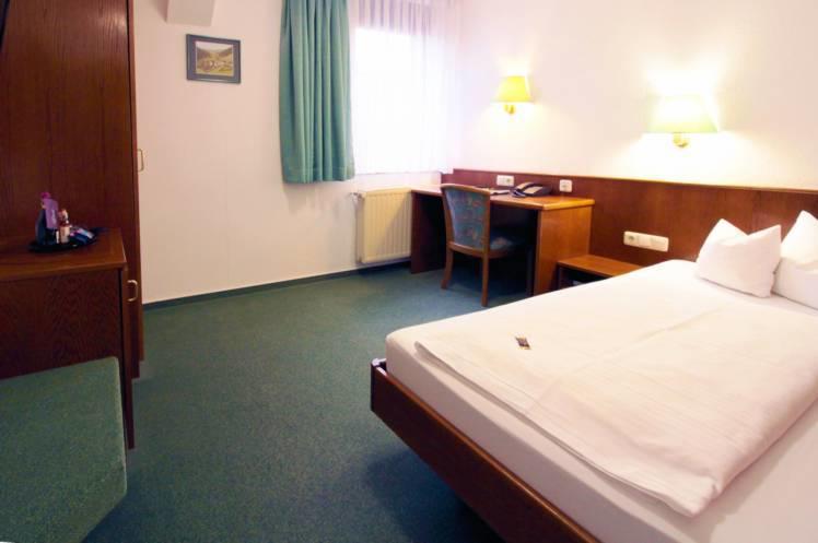 Hotel Promenadenhof Weissensee  Экстерьер фото