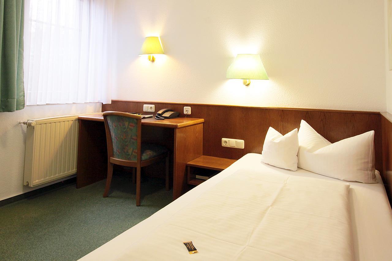 Hotel Promenadenhof Weissensee  Экстерьер фото
